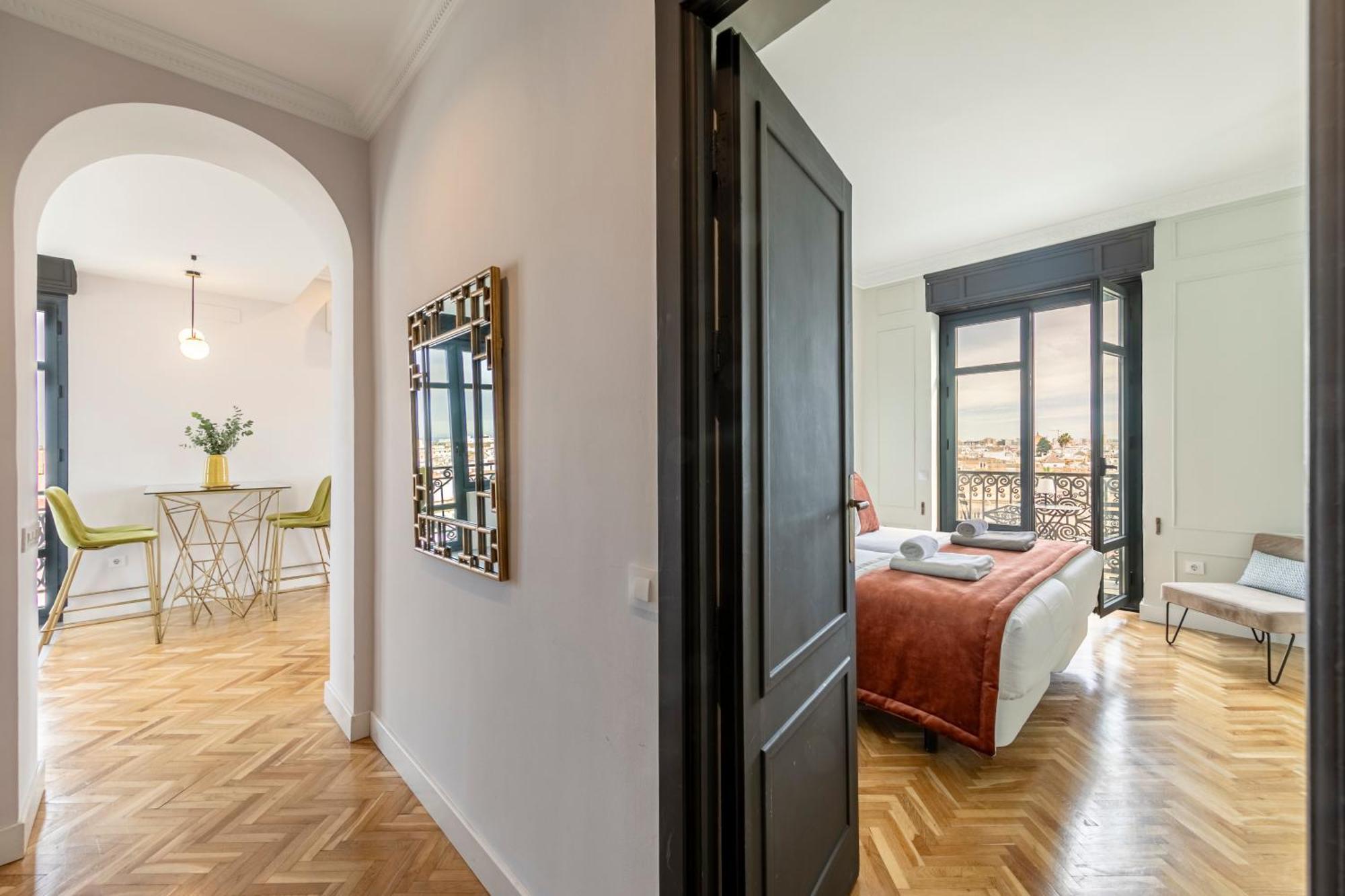 Isg Apartments The Most Exclusive Apartment In Sevillaparking Экстерьер фото