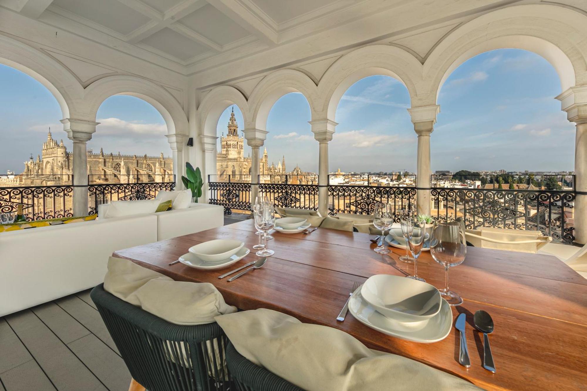Isg Apartments The Most Exclusive Apartment In Sevillaparking Экстерьер фото
